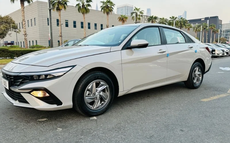 Hyundai Elantra 2025